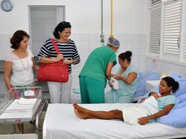 Ministerio da Saude visita projeto Maes Canguru na Maternidade Frei Damiao Foto Antonio David 9