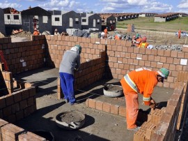 construcao de casas pela cehap em cg foto francisco franca (81)