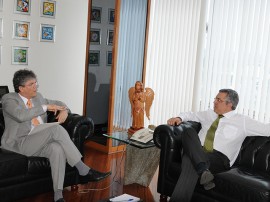 ricardo em reuniao em brasilia com ministro da saude foto jose marques 4