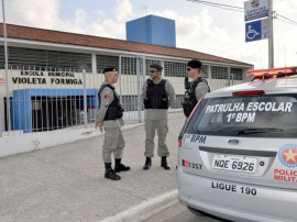 01.12.11 policia_comunitaria_mandacaru_foto_joao francisco (40)