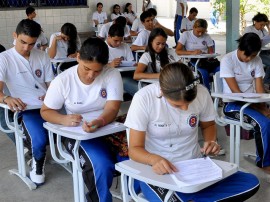 21.12.11 Escola militar fotos antonio david (8)-portal