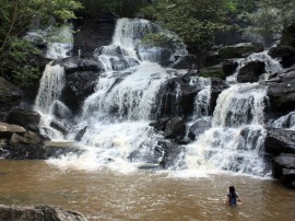 cachoeira do roncador