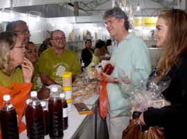 governador visita salao de artesanato foto francisco frança secom pb (12)