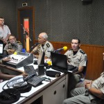 comandante do 5 batalhao da pm na radio de cruz das armas foto antonio david secom pb (4)