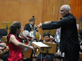 ricardo prestigia a orquestra simfonica 50