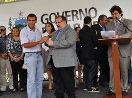 romulo entrega de veiculos para os creas foto jose lins (62)