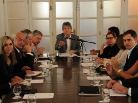 REUNIÃO COM EMPRESARIOS PORTUGUESES (2)