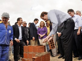 15.06.12  governo_participa_da_pedra_fundamental_da_acd_cg_foto_claudio goes (10)