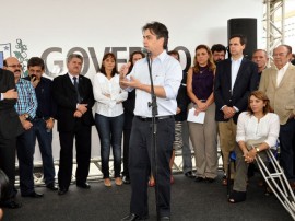 15.06.12  governo_participa_da_pedra_fundamental_da_acd_cg_foto_claudio goes (4)