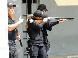 Agentes participam de curso de capacitaçao para usar armamento menos que letal foto secom pb 1 (4)