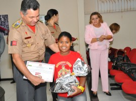 entrega_de_diplomas_aos_bombeiros_mirins_foto_jose_lins_17