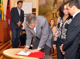 ricardo assinatura da ordem de servico funesc e santa rosa foto alberi pontes (12)