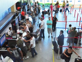 embarque e desembarque no aeroporto castro pinto foto joao francisco 6