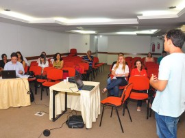 13.12.12 saude_curso_posgraduacao_fotos walter rafael (2)