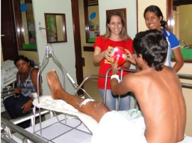 14.12.12 brinquedoteca_hospital_trauma