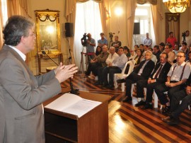 07.01.12 ricardo_assina_ordem_servico_cultura_foto_alberi pontes (148)