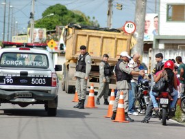 pm policia bptran blitz foto werneck moreno (1)