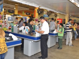 supermercado produtos foto walter rafael 4 2 270x202 - Procon-PB aponta variação de até 294% nos preços de alimentos