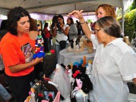 06.03.13 cendac primeira dama feira da mulher artesa foto kleide teixeira (207)