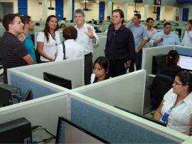 ricardo visita call center JP foto francisco frança (4)