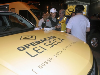 lei seca roberto guedes - 'Lei Seca' flagra 13 motoristas da Capital no fim de semana