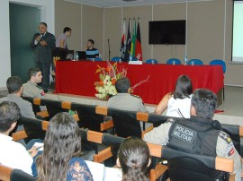 seds paraiba unida pela paz claudio lima Palestra UEPB relações internacionais 31 270x202 - Programa ‘Paraíba Unida pela Paz’ é apresentado a alunos da UEPB