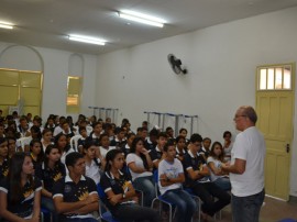 see professor que teve irmao morto pela ditadura militar fala para alunos do padre jeronimo 2 270x202 - Professor que teve irmão desaparecido na Ditadura profere palestra para alunos da rede estadual