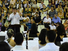 15.03.13 orquestra sinfonica no anfiteatro funesc fotos roberto guedes secom pb 1 270x202 - Orquestra Sinfônica Jovem participa de festival em Pernambuco