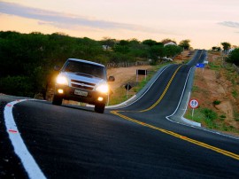 LIVRAMENTOPB 226 270x202 - Ricardo inaugura estrada e tira mais de 7 mil moradores do isolamento