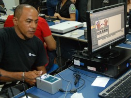 foto edvaldo malaquias1 270x202 - Casa da Cidadania de Manaíra emite carteira de identidade por meio do sistema de biometria