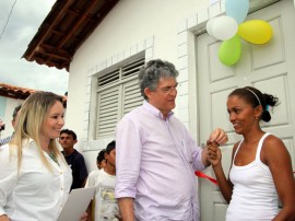 ricardo entrega casas em sao bentinho foto francisco frança 1 270x202 - Ricardo entrega casas para famílias carentes em São Bentinho