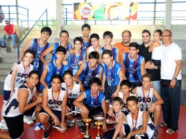 07.06.13 final basquete masculino 21 270x202 - Basquete masculino e futebol de campo movimentam Jogos Escolares 2013