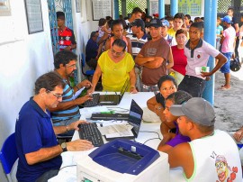 feira lgbt rio tinto foto kleide teixeira 151 270x202 - Feira de Serviços pela Cidadania LGBT é encerrada em Rio Tinto