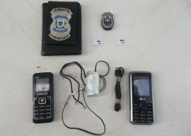 11.07.13 apreensao celulares cadeia publica pombal pb 31 270x192 - Agentes penitenciários apreendem dois celulares na Cadeia Pública de Pombal