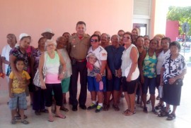 idosas1 270x182 - Idosas visitam dependências do Corpo de Bombeiros e assistem palestras