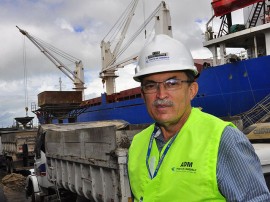 movimentacao porto de cabedelo antonio ricardo de andrade vice presidente foto kleide teixeira 014 270x202 - Porto movimenta mais de 266 mil toneladas de produtos em dois meses