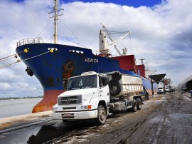 movimentacao porto de cabedelo foto kleide teixeira 96 270x202 - Porto de Cabedelo pode receber investimentos internacionais