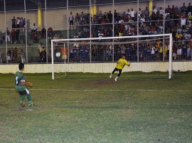 portal escolinha mari gol 270x202 - Escolinha do Mescias vence primeira edição da Copa Sub 15