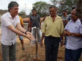 umbuzeiro doce foto francisco frança 1 portal 270x202 - Ricardo inaugura abastecimento e autoriza restauração de rodovia estadual