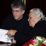 01.08.13 lancamento livro de maria prestes_fotos roberto guedes secom pb (8)