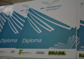 12.08.13 parceria entre fundac ifpb entrega certificado pr 2 270x192 - Jovens e adolescentes que cumprem medidas socioeducativas recebem certificação do Pronatec