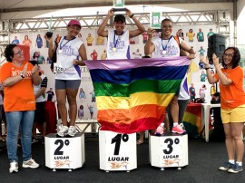 1_corrida_contra_homofobia_vencedoras_feminino_foto_kleide_teixeira_03