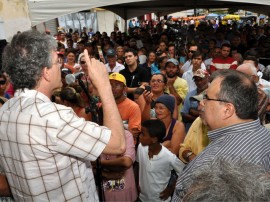 ordem de serviço em pocinho e s j da mata foto claudio goes 5 270x202 - Ricardo autoriza obras de adutoras em Pocinhos e São José da Mata