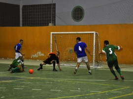 06.09.13 seds jogos da policia fultibol fotos walter rafael 17 270x202 - Homenagens marcam encerramento da Copa Independência de Futsal