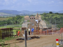 09.09.13 recursos hidricos canal acaua aracagi obras foto roberto guedes 39 270x202 - Canal Acauã-Araçagi vai empregar 3 mil pessoas até a conclusão das obras