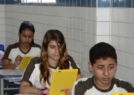 17.09.13 governo estado cria grupo apoio tecnolgico 2 270x192 - Governo cria Grupo de Apoio para auxiliar uso das tecnologias nas escolas estaduais