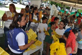 19.09.13 segundo dia snt 5 270x179 - Comando Educativo marca segundo dia da Semana Nacional de Trânsito