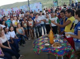 Apresentação de comidas sustentáveis 270x202 - Escola Estadual de Alagoinha promove gincana cultural sobre sustentabilidade