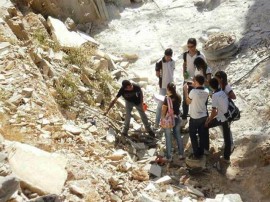 cdrm estudantes de mineracao visitam mineradores 3 270x202 - Estudantes da rede estadual têm aula de campo sobre mineração