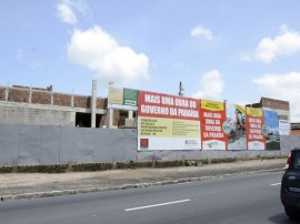 construção escolas tecnicas baieux e mangabeira_005